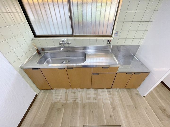 大阪府藤井寺市大井3丁目(一戸建)の賃貸物件のキッチン