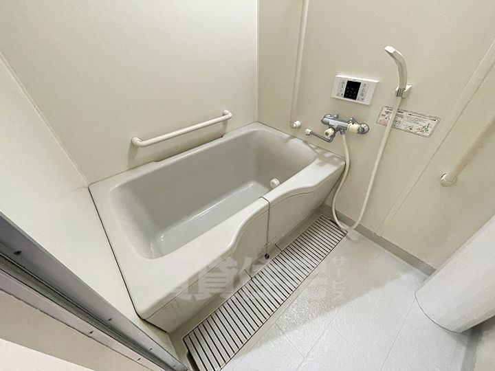 デルニエハイツの風呂