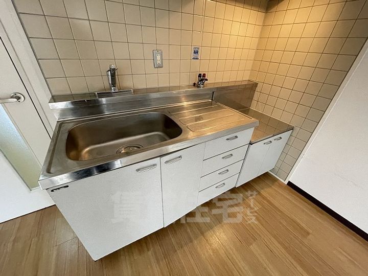 デルニエハイツのキッチン