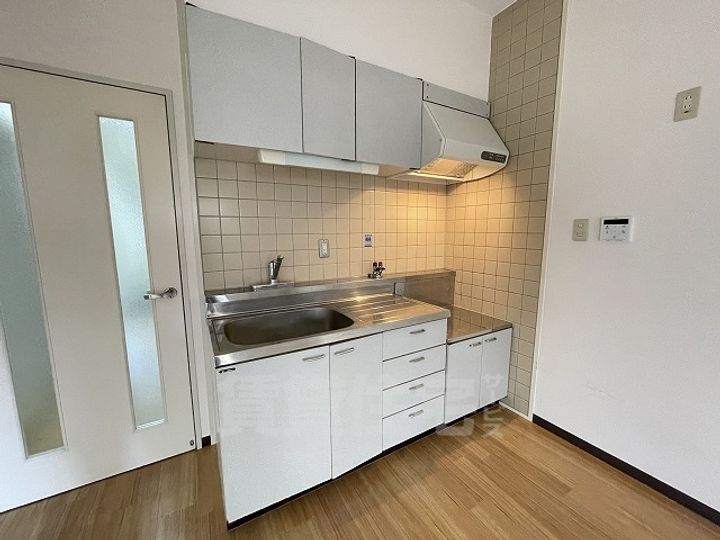 デルニエハイツのキッチン