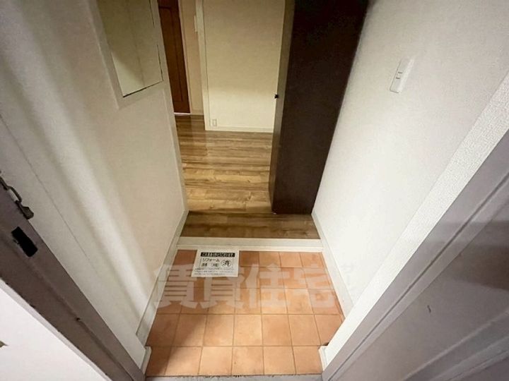 アミティ大森町の玄関