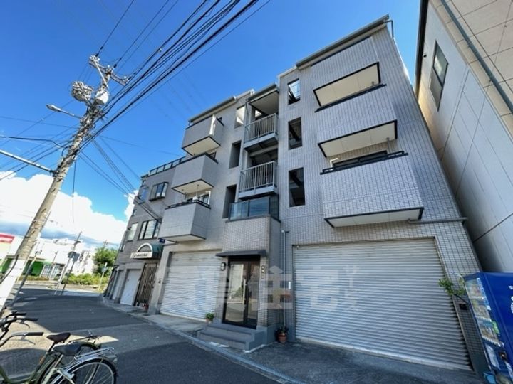 札場ビルの外観