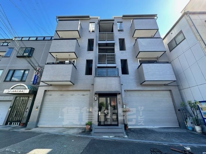 札場ビルの外観