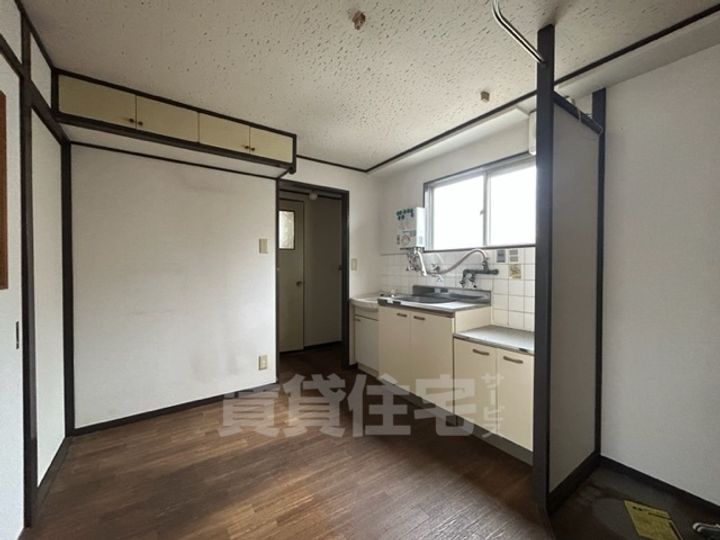 エスタ住吉公園の居間