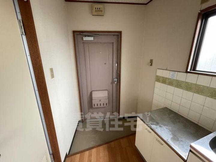 マンションヤマトの玄関