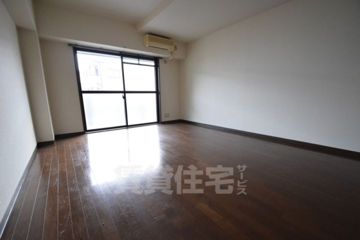 大阪府大阪市住吉区山之内4丁目の賃貸マンションの内装