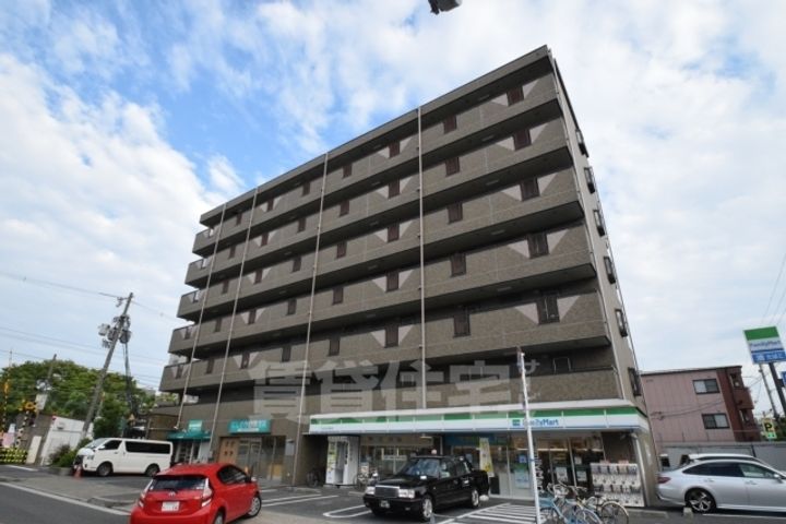 大阪府大阪市住吉区山之内4丁目の賃貸マンションの外観
