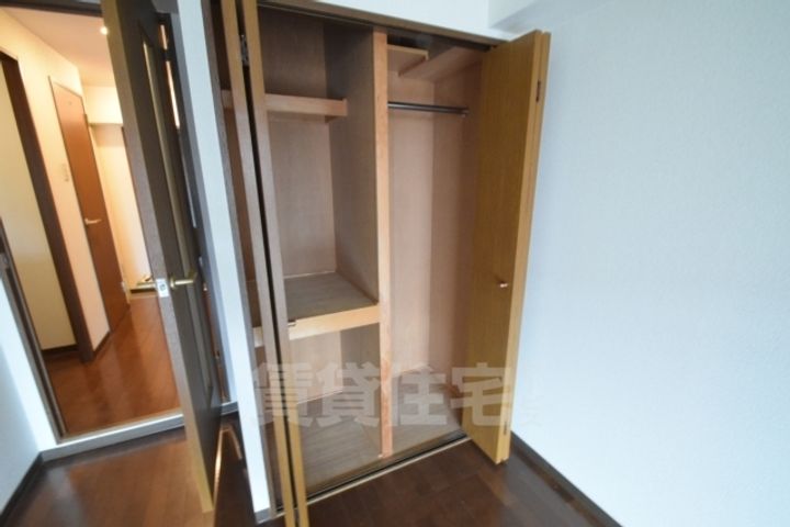 大阪府大阪市住吉区山之内4丁目の賃貸マンションの内装