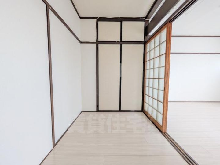 中央マンションの居間