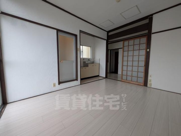 中央マンションの居間
