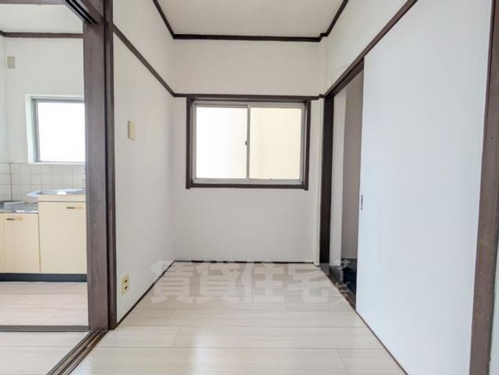 中央マンションの居間