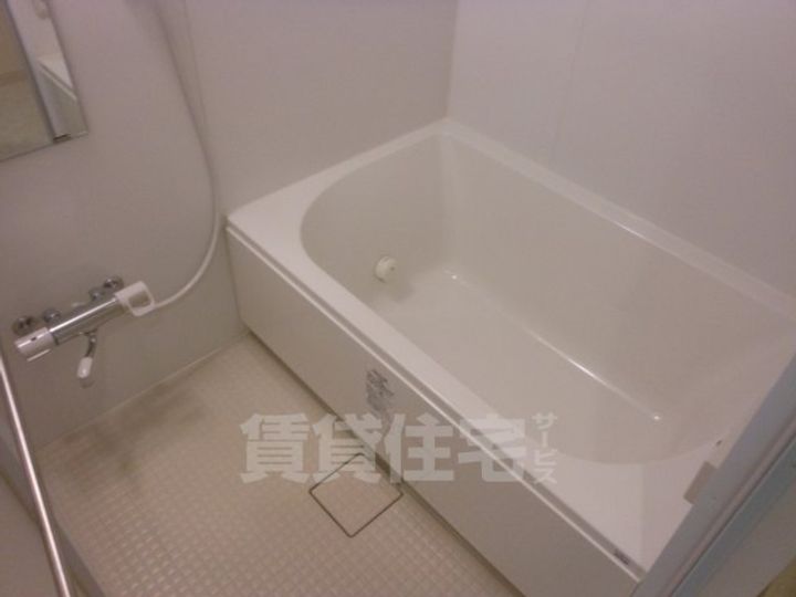 大阪府大阪市住吉区長居東4丁目の賃貸マンションの風呂