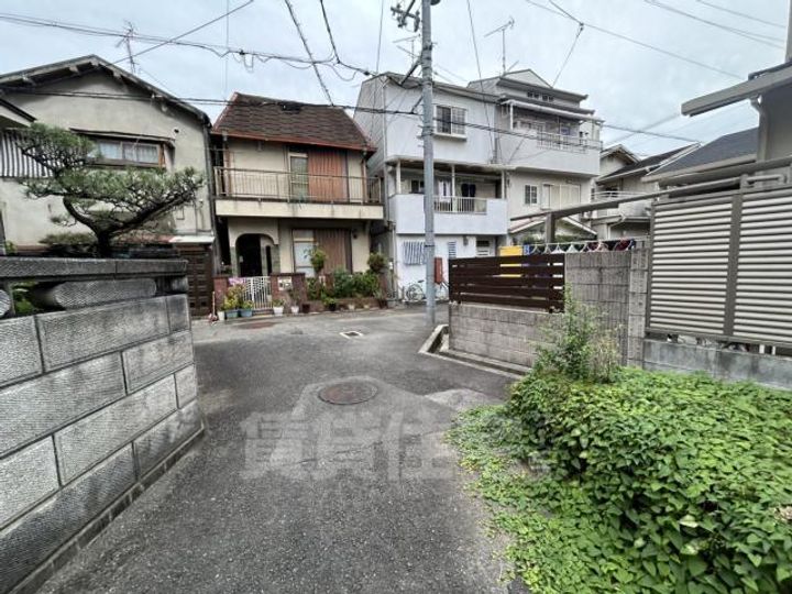 シャルムメゾン寝屋川の周辺