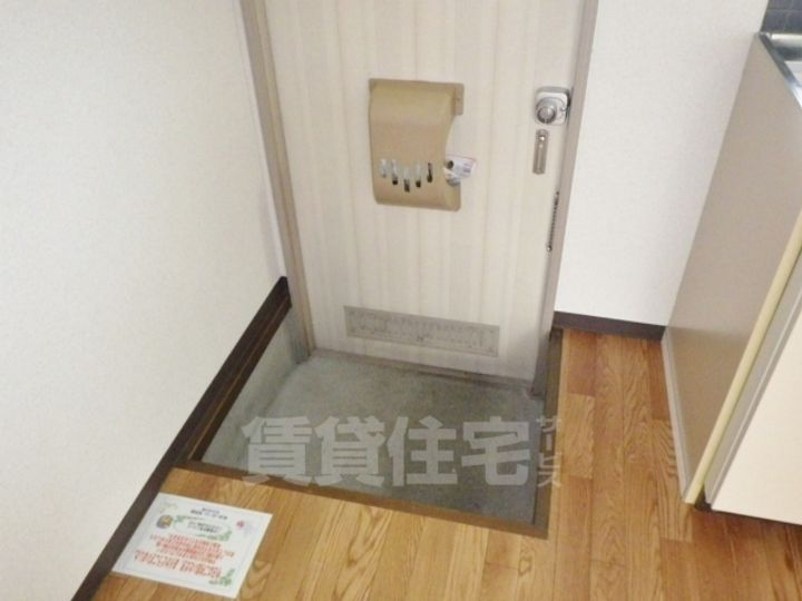 フラットNの玄関