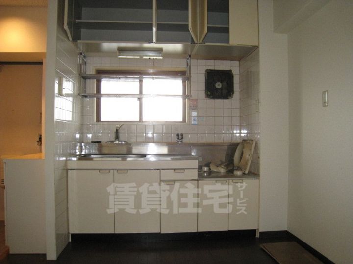 サンワロイヤルマンションのキッチン