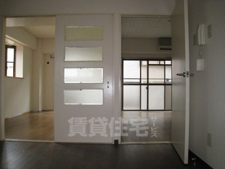 サンワロイヤルマンションの寝室