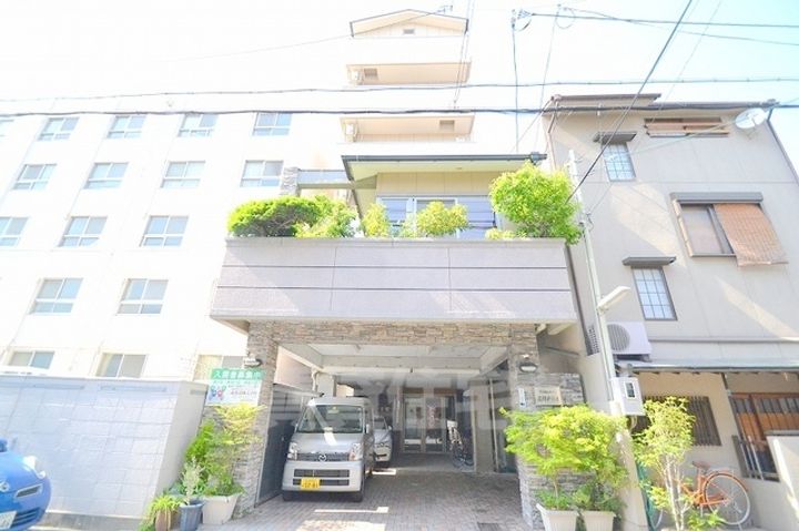 メゾン三和ドライの外観