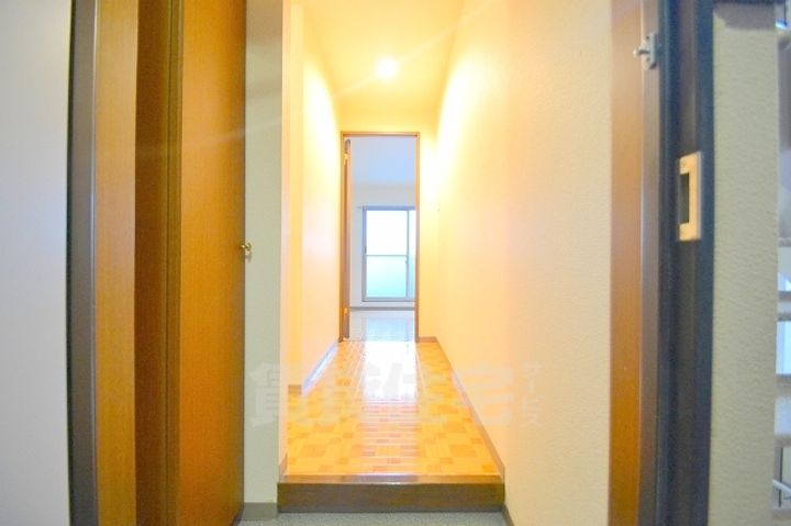 メゾン三和ドライの玄関