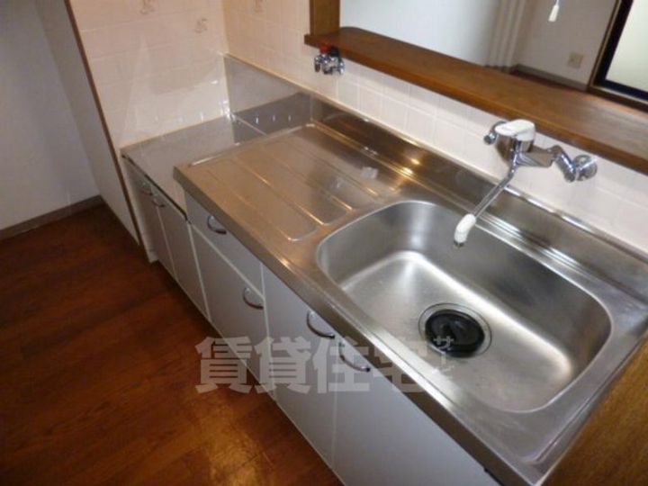大阪府大阪市西淀川区竹島3丁目の賃貸アパートのキッチン