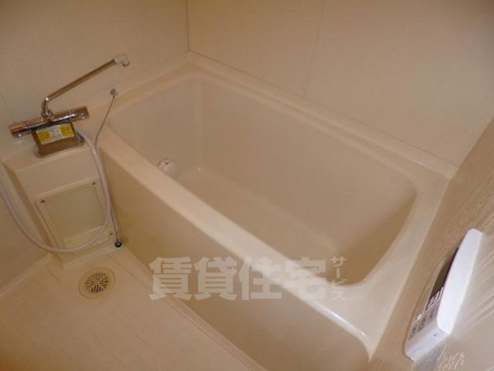 大阪府大阪市西淀川区出来島2丁目の賃貸マンションの風呂