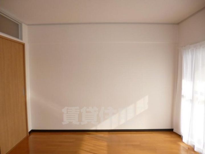 大阪府大阪市西淀川区出来島2丁目の賃貸マンションの寝室