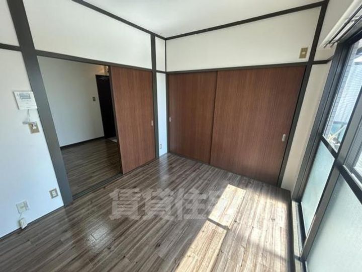 大阪府大阪市淀川区三津屋北2丁目の賃貸マンションの居間