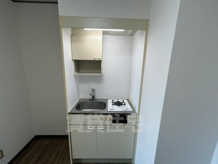 大阪府大阪市淀川区三津屋北2丁目の賃貸マンションのキッチン