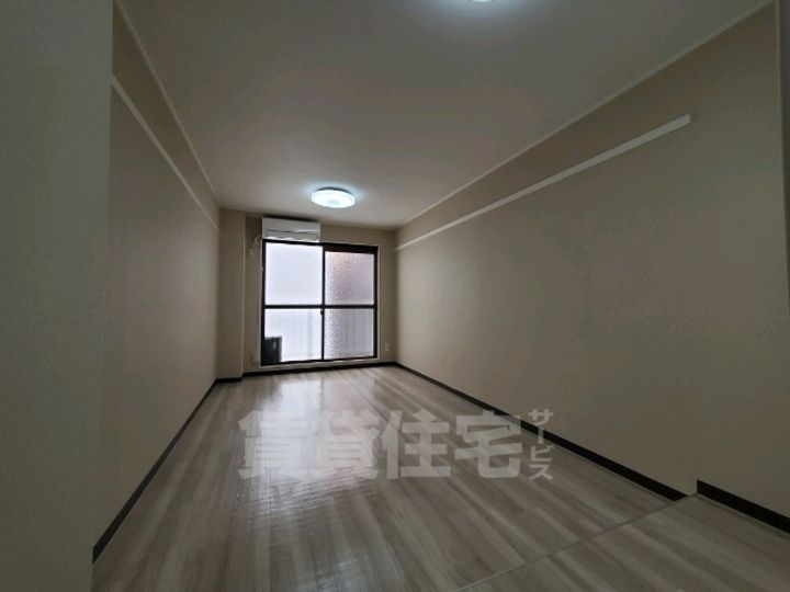 メゾンベルキャステルの居間