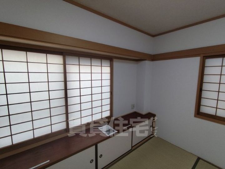 ザシティ新大阪(旧学校通り)の内装