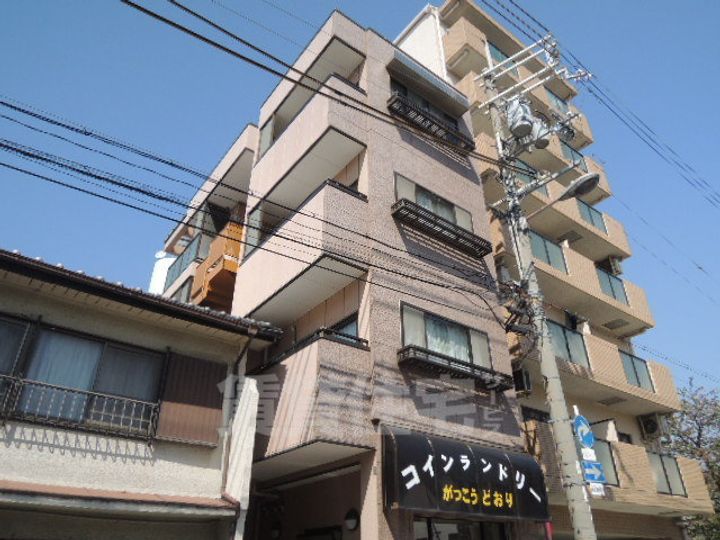 ザシティ新大阪(旧学校通り)の外観