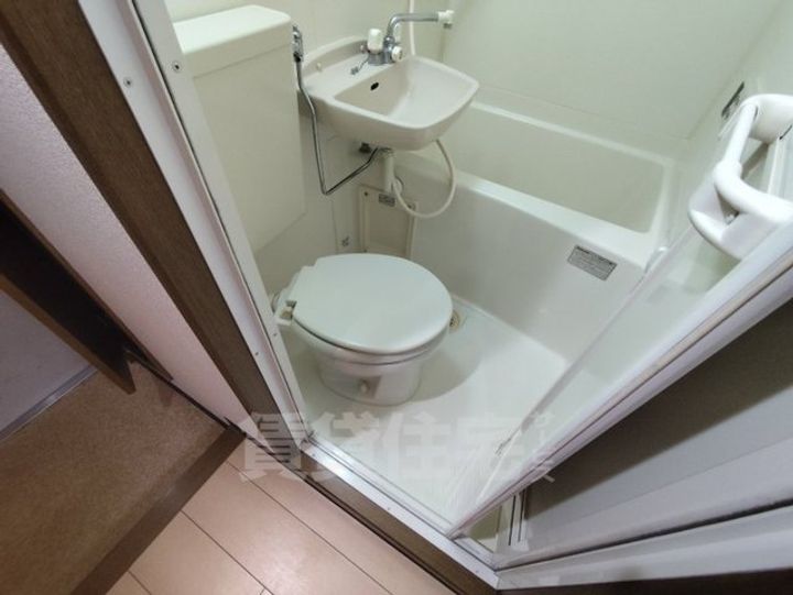 ザシティ新大阪(旧学校通り)の内装