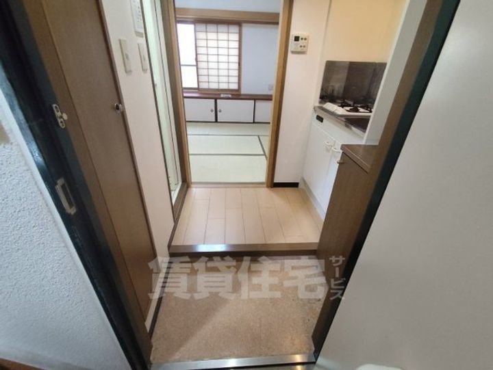 ザシティ新大阪(旧学校通り)の玄関