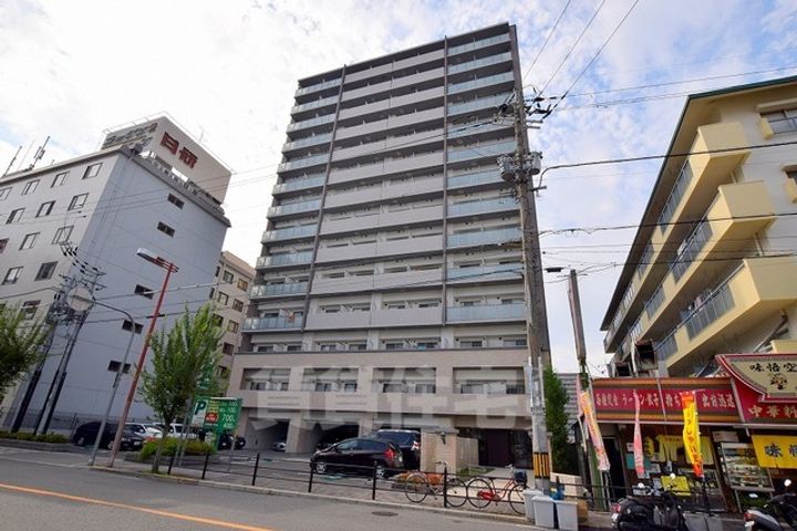 大阪府大阪市淀川区西宮原3丁目の賃貸マンションの外観