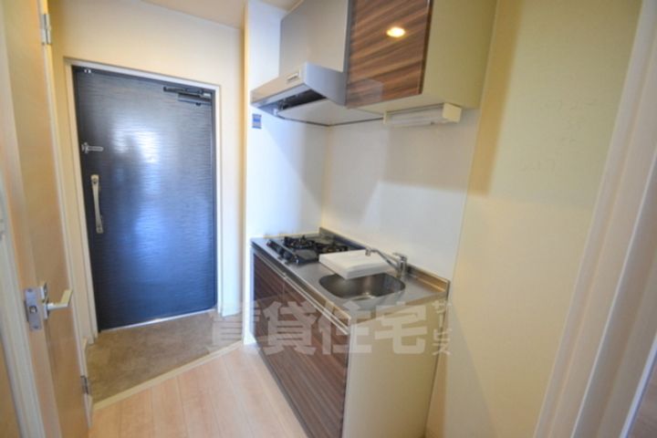 大阪府大阪市淀川区西宮原3丁目の賃貸マンションのキッチン