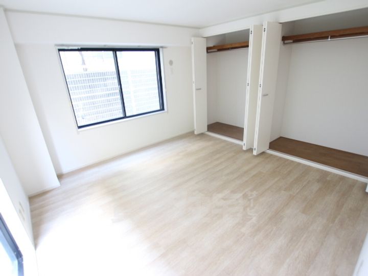 シオンズガーデン花川(元おおきに花川サニーアパートメント)の寝室