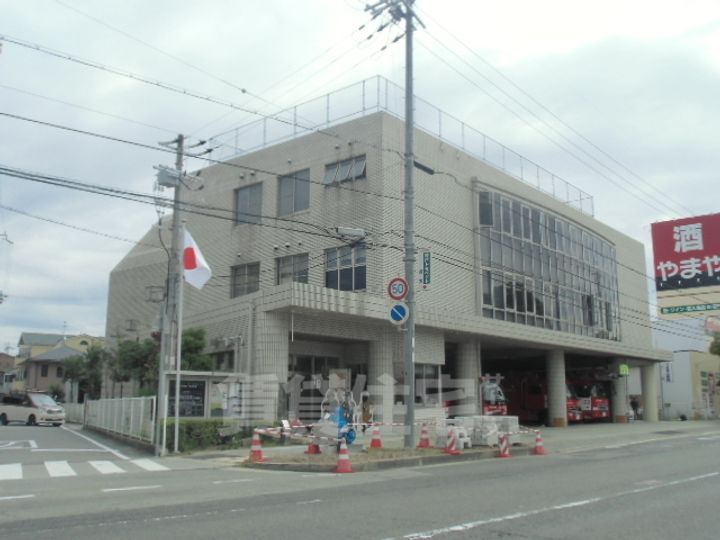 メゾン高松V B棟の周辺