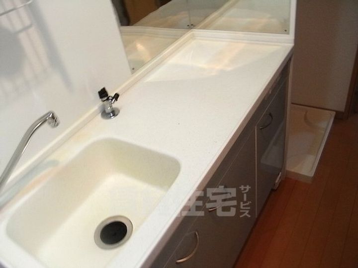 愛知県名古屋市昭和区神村町1丁目の賃貸アパートのキッチン