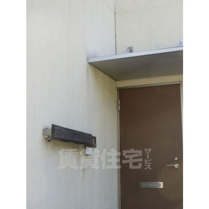 愛知県名古屋市千種区希望ケ丘4丁目(一戸建)の賃貸物件の玄関