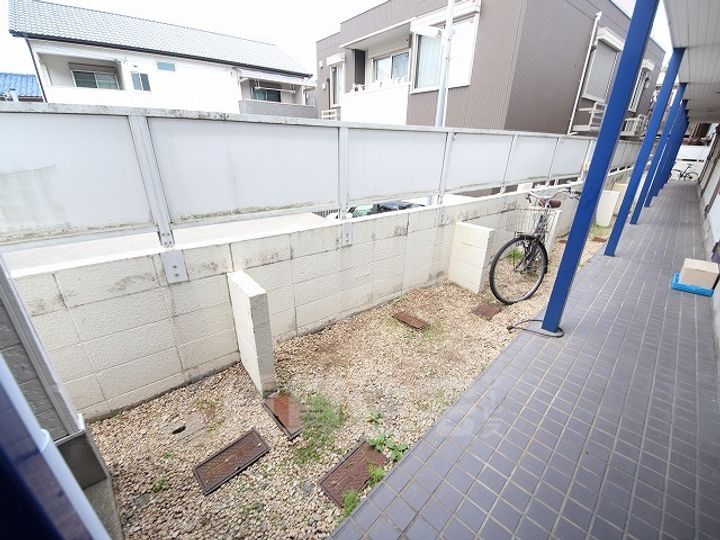 ハッピーヒルズ喜里川の玄関