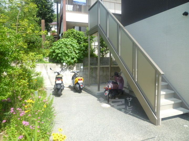 大阪府東大阪市山手町の賃貸アパートの寝室