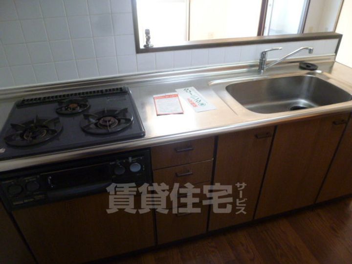 ツカサロイヤルハイツ瓢箪山のキッチン