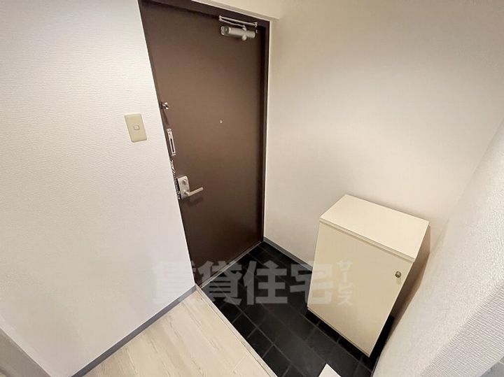 パインビレッジの玄関