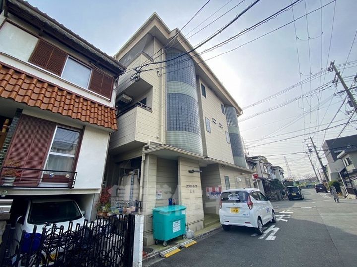 エンゼルハイツ桜町の外観