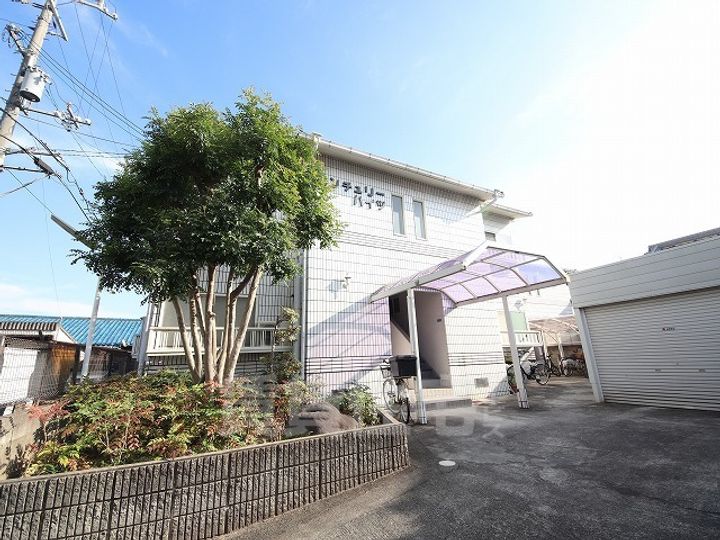 センチュリーハイツの外観