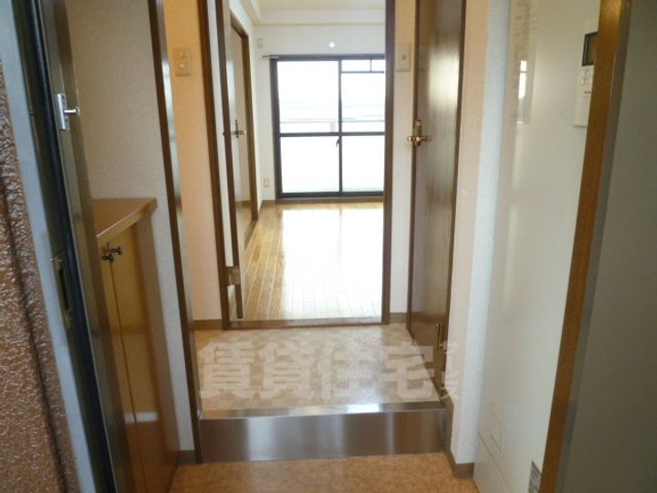 コーポラス新石切の内装