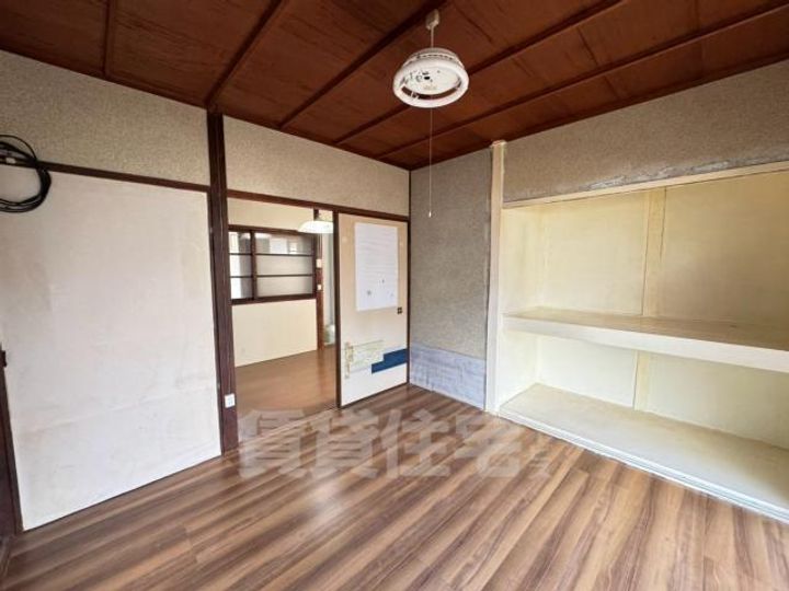 兵庫県伊丹市南野3丁目(一戸建)の賃貸物件の居間