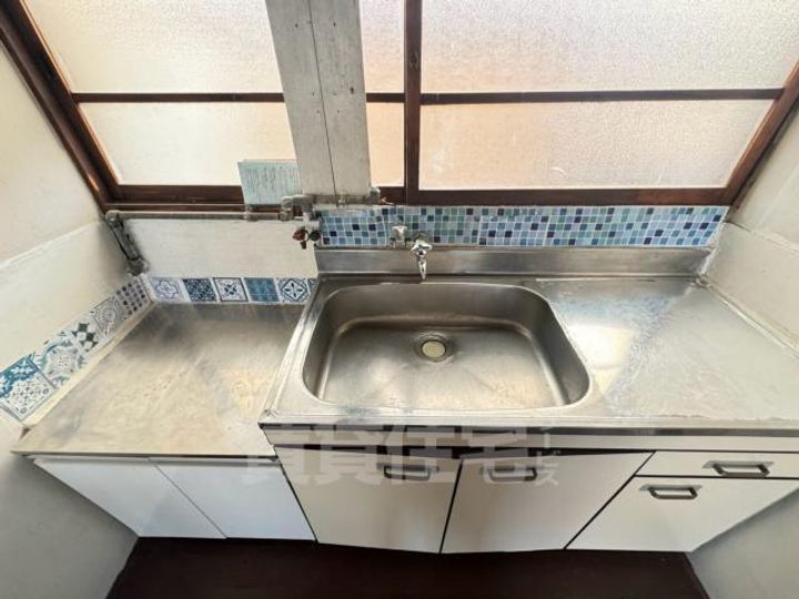 兵庫県伊丹市南野3丁目(一戸建)の賃貸物件のキッチン