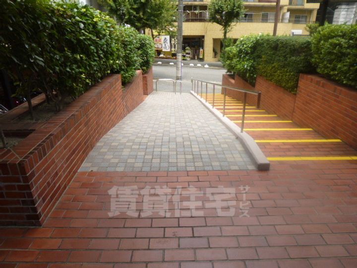 エスポア金山の玄関