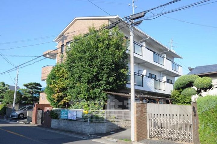シティコート春日丘の外観