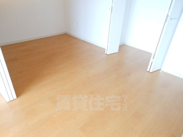 茶屋ヶ坂ライズの居間